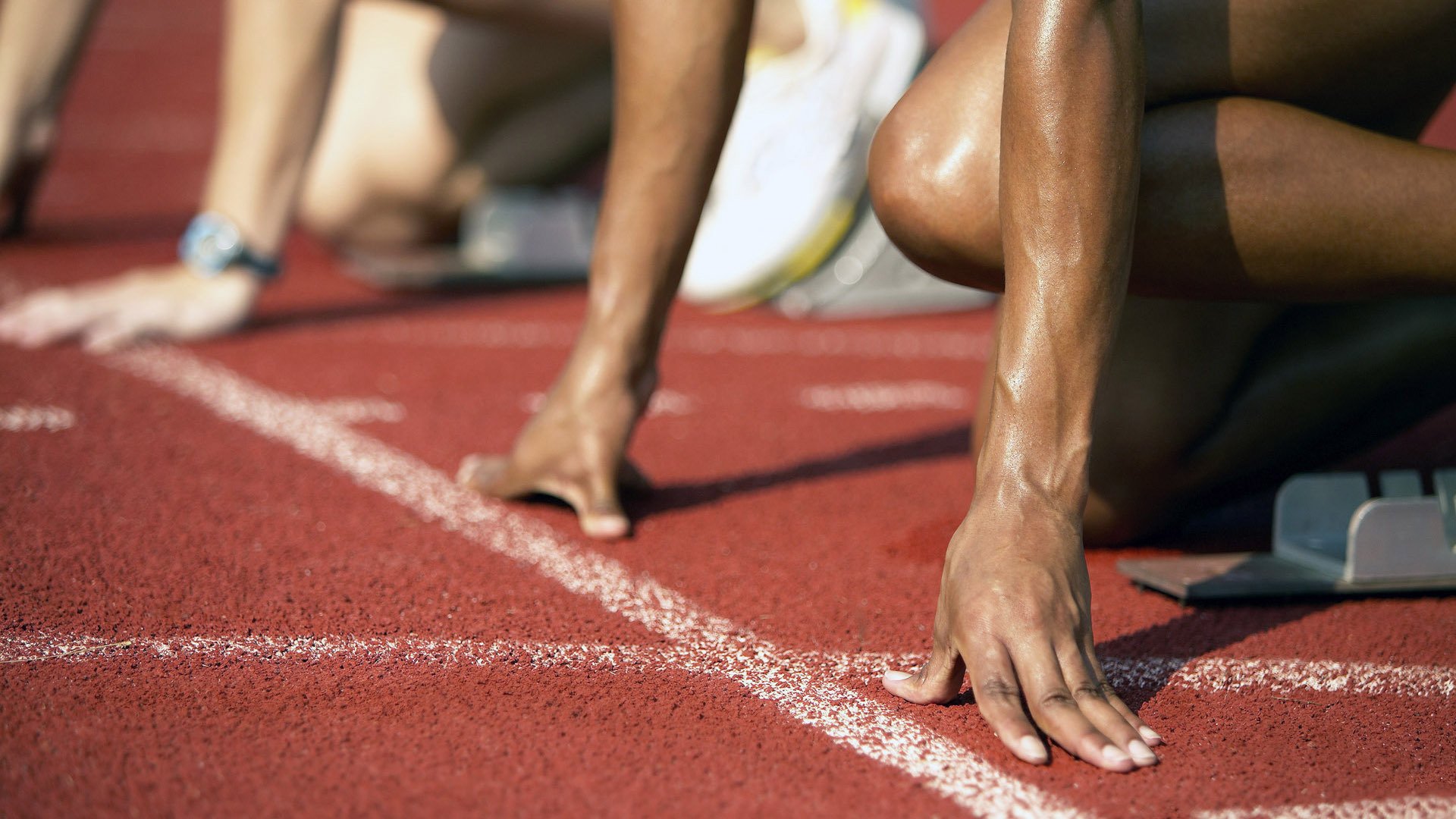 开云kaiyun-_父母子女争霸：家庭联合竞技挑战赛_，父母参与儿女家庭生活的后果